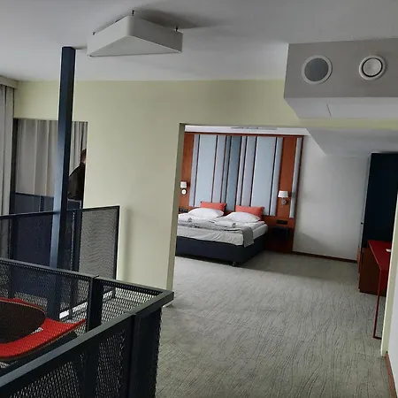 Gvarna Aparthotel 3*