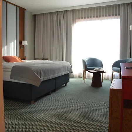 Aparthotel Gvarna *