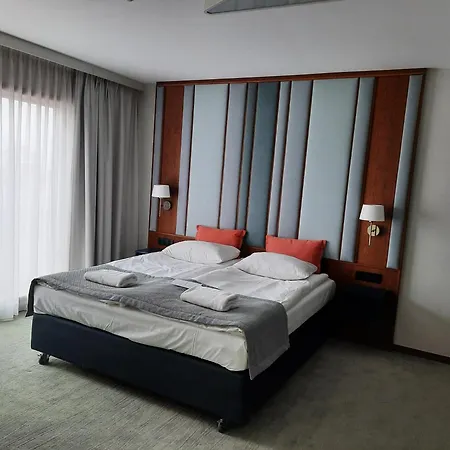 Gvarna Aparthotel Wrocław