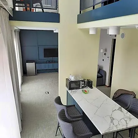 Aparthotel Gvarna Wrocław