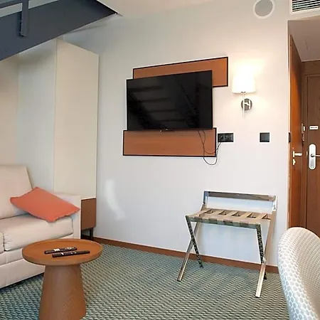 Aparthotel Gvarna 3*