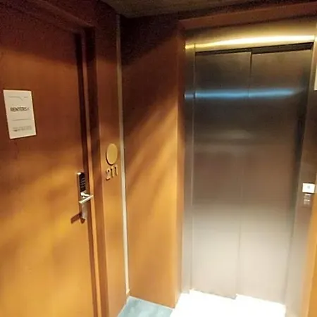 Gvarna Aparthotel 3*