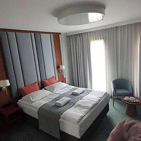 Gvarna Aparthotel